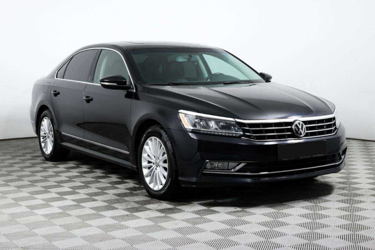 Volkswagen Passat с пробегом — 2017 год. Фото: #2