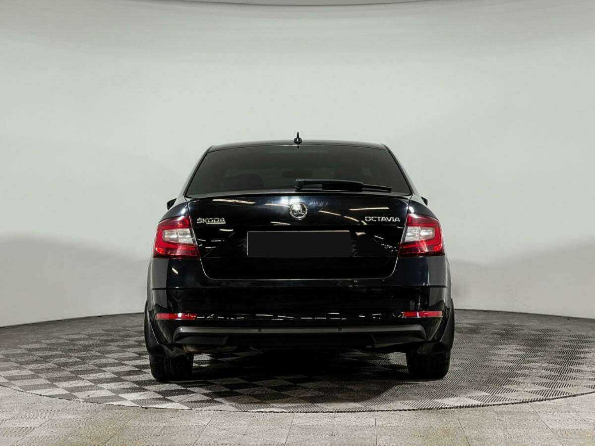 Skoda Octavia с пробегом — 2018 год. Фото: #5