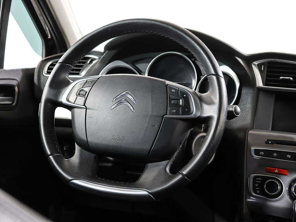 Citroen C4 с пробегом — 2018 год. Фото: #11