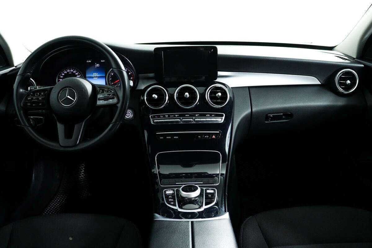 Mercedes-Benz C-Класс с пробегом — 2018 год. Фото: #10