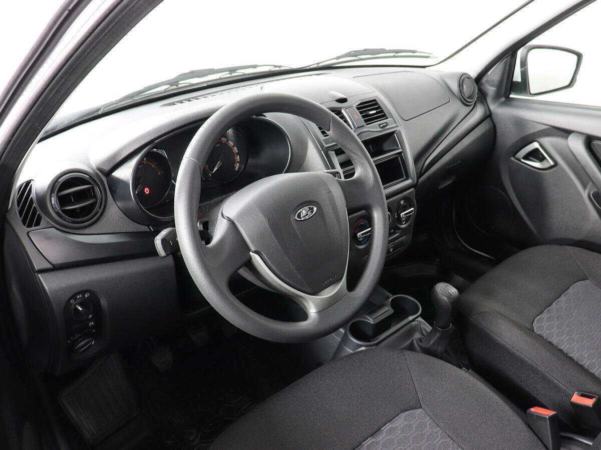 Lada (ВАЗ) Granta с пробегом — 2023 год. Фото: #4