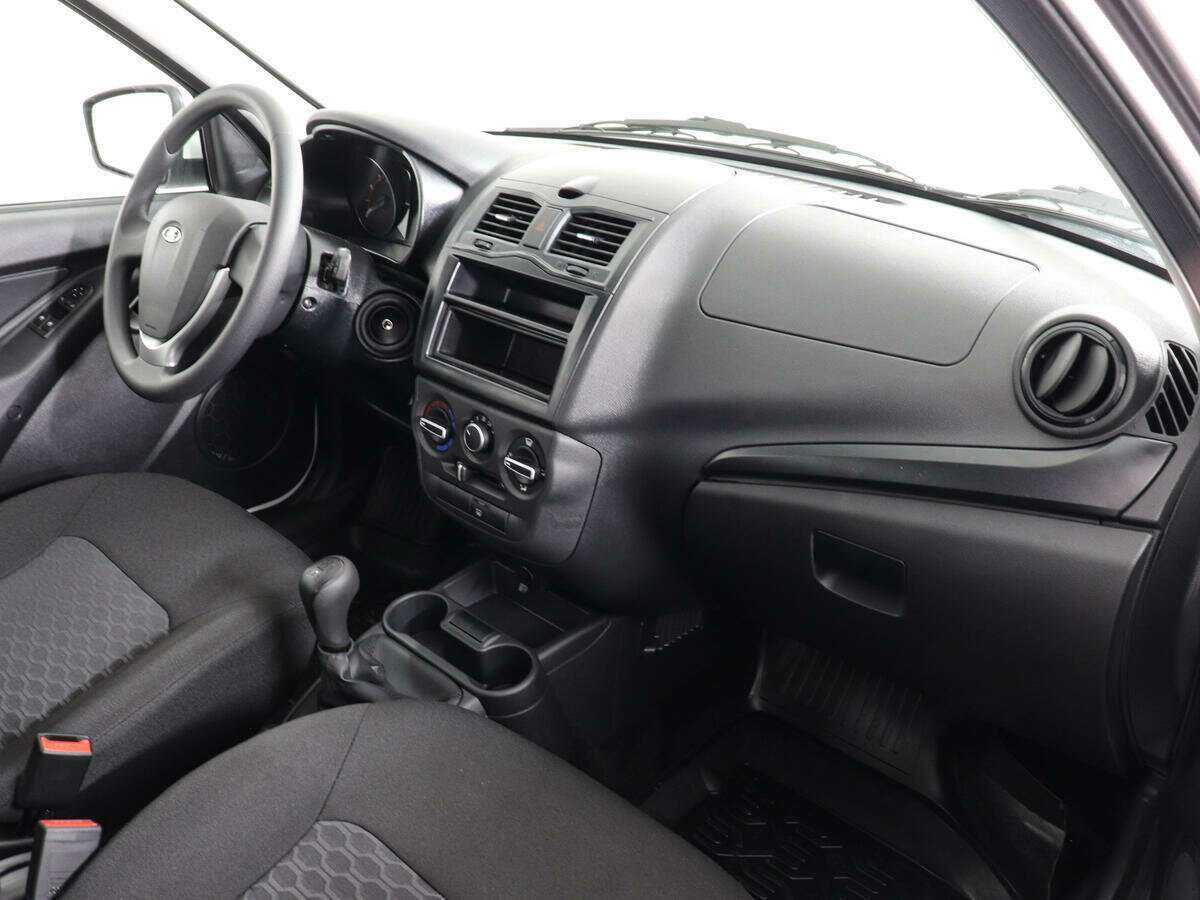 Lada (ВАЗ) Granta с пробегом — 2023 год. Фото: #5