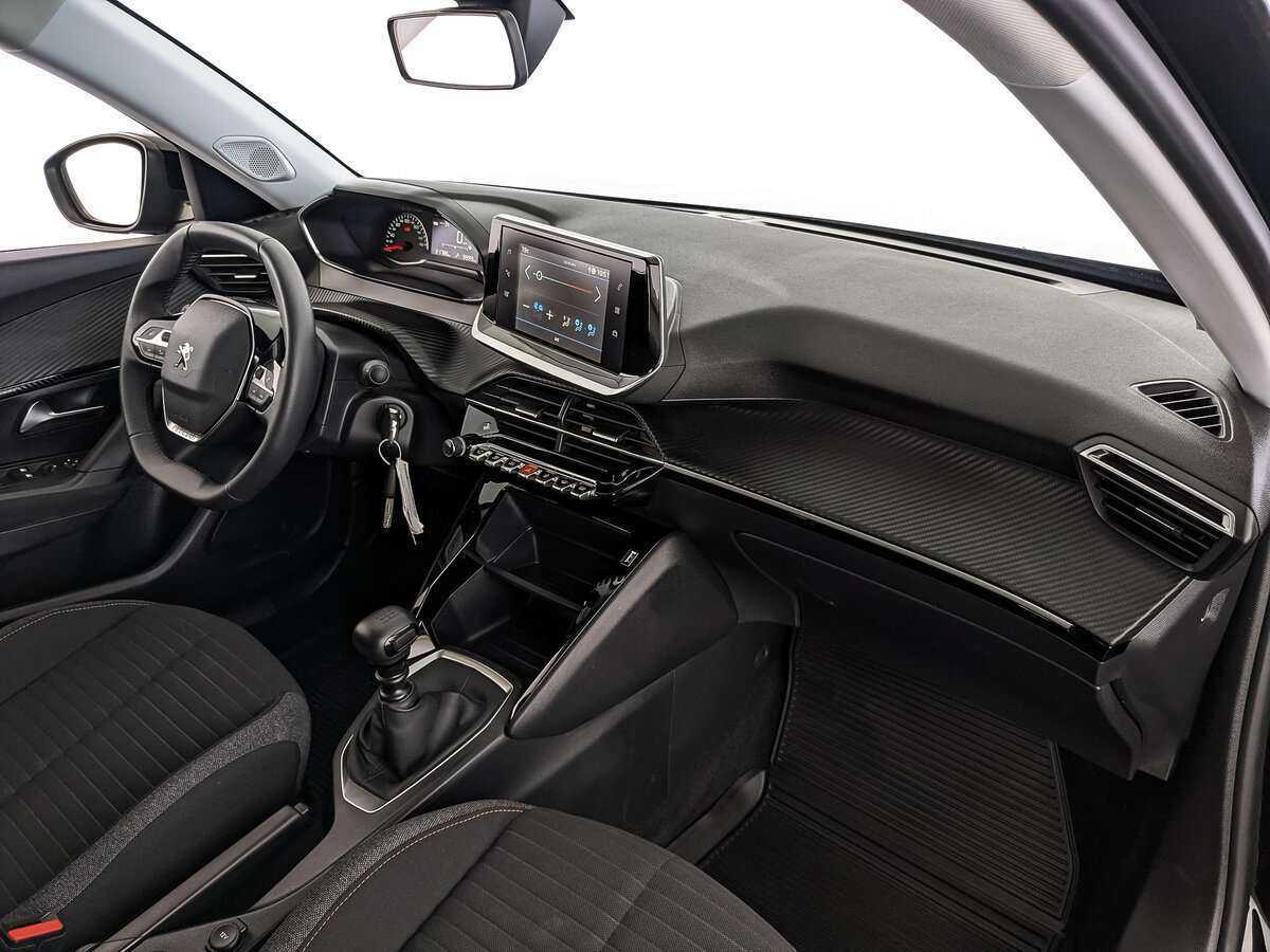 Peugeot 2008 с пробегом — 2021 год. Фото: #8