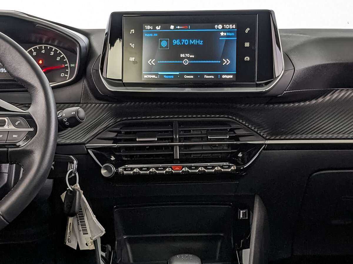 Peugeot 2008 с пробегом — 2021 год. Фото: #12