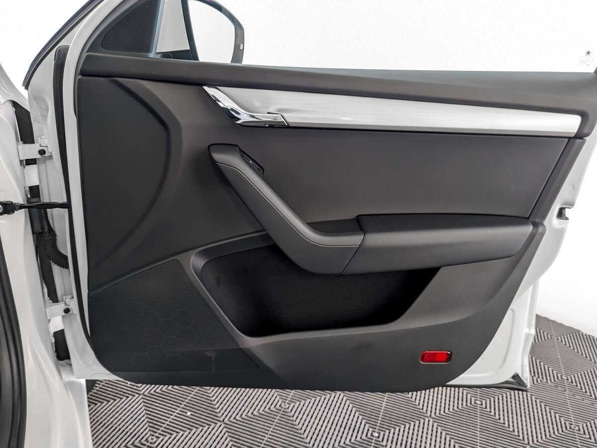 Skoda Octavia с пробегом — 2020 год. Фото: #19