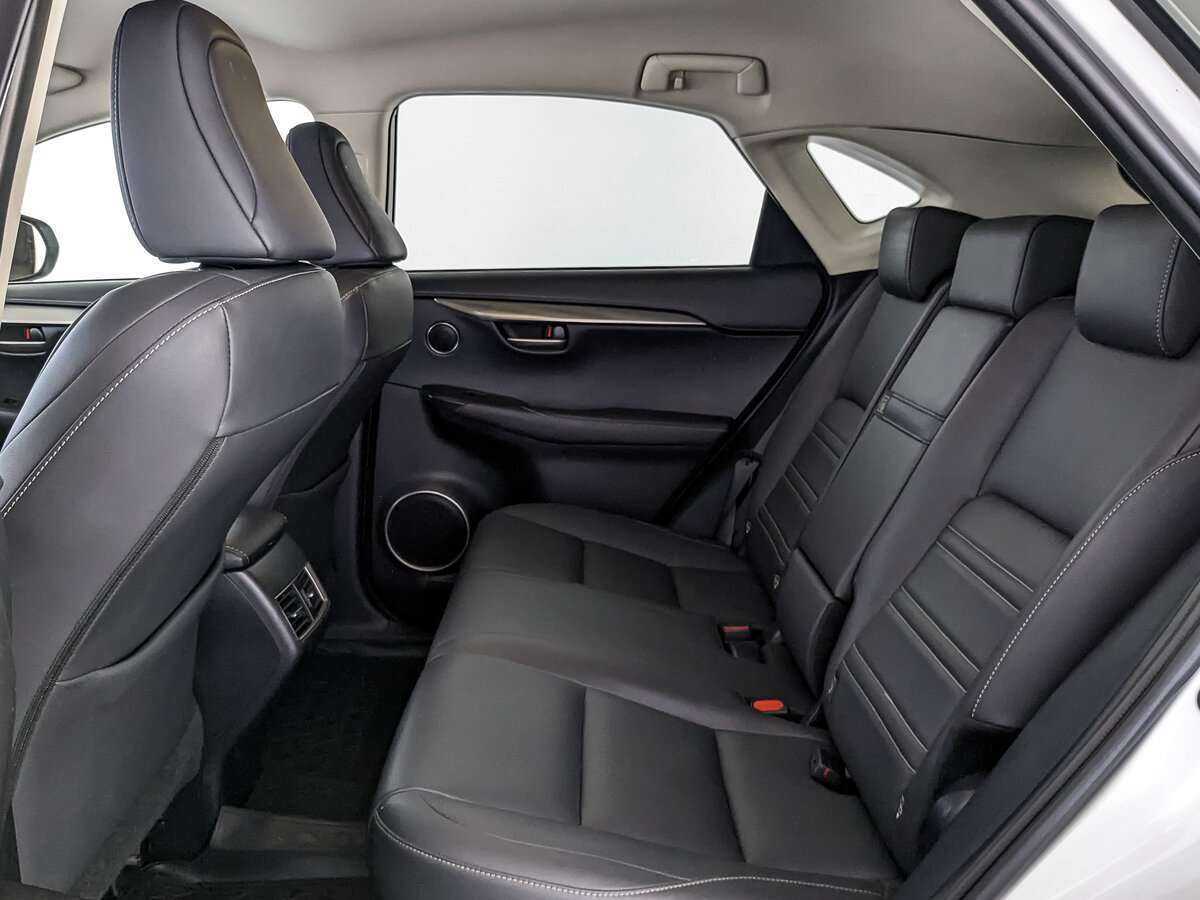 Lexus NX с пробегом — 2017 год. Фото: #17