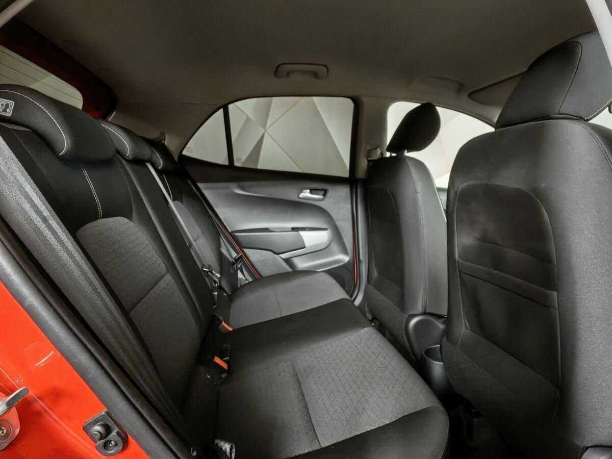 Kia Picanto с пробегом — 2019 год. Фото: #11
