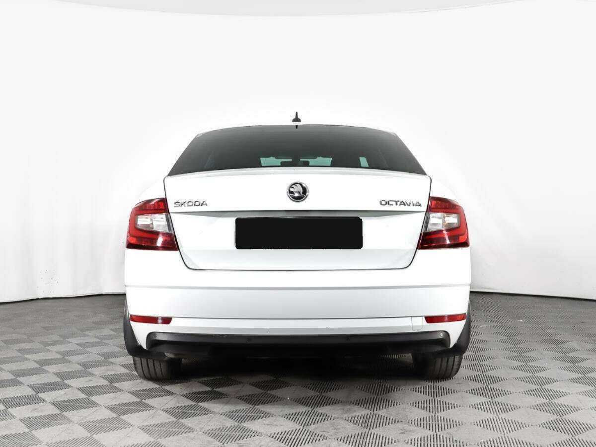 Skoda Octavia с пробегом — 2018 год. Фото: #5