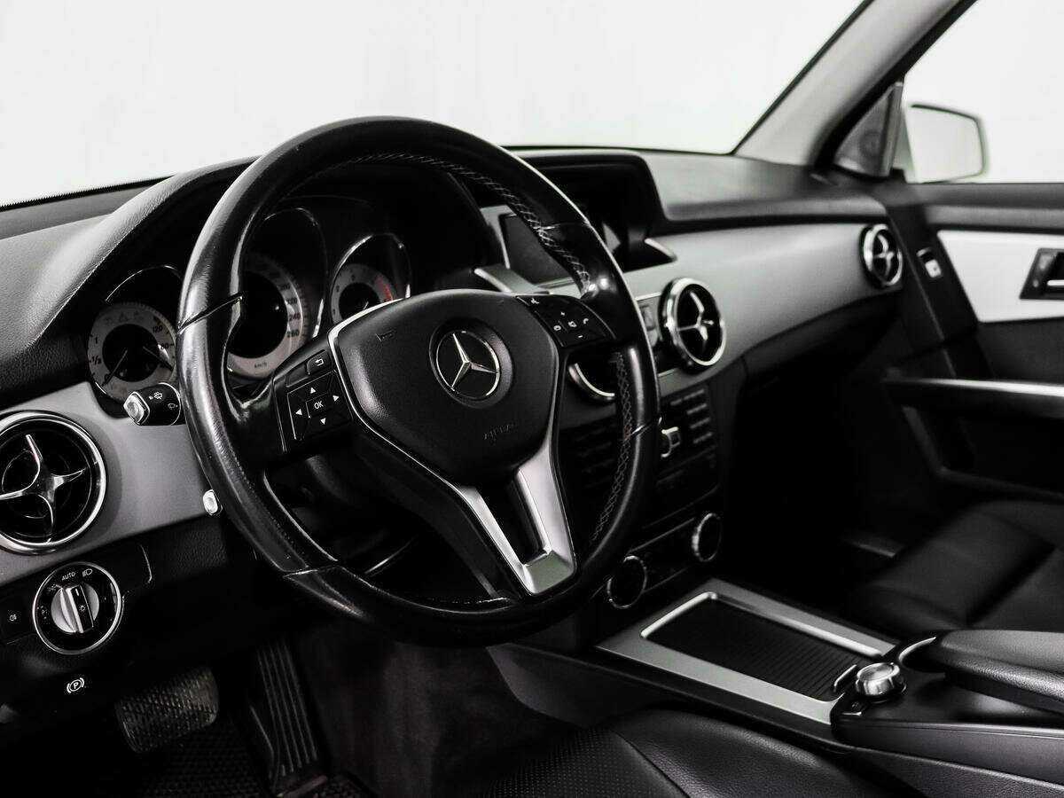 Mercedes-Benz GLK-Класс с пробегом — 2014 год. Фото: #8