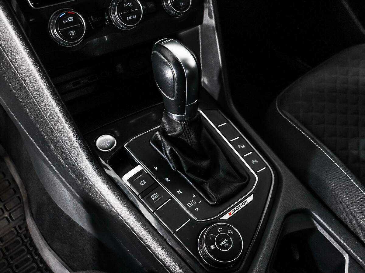 Volkswagen Tiguan с пробегом — 2018 год. Фото: #9