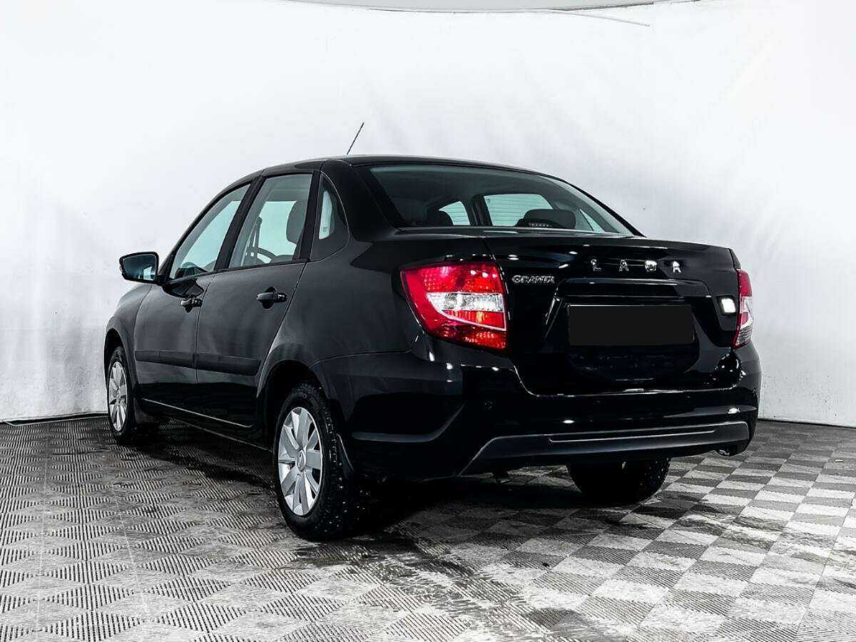 Lada (ВАЗ) Granta с пробегом — 2023 год. Фото: #6