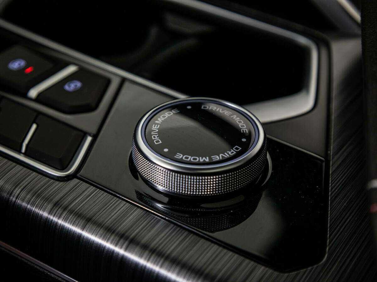 Geely Tugella с пробегом — 2022 год. Фото: #15