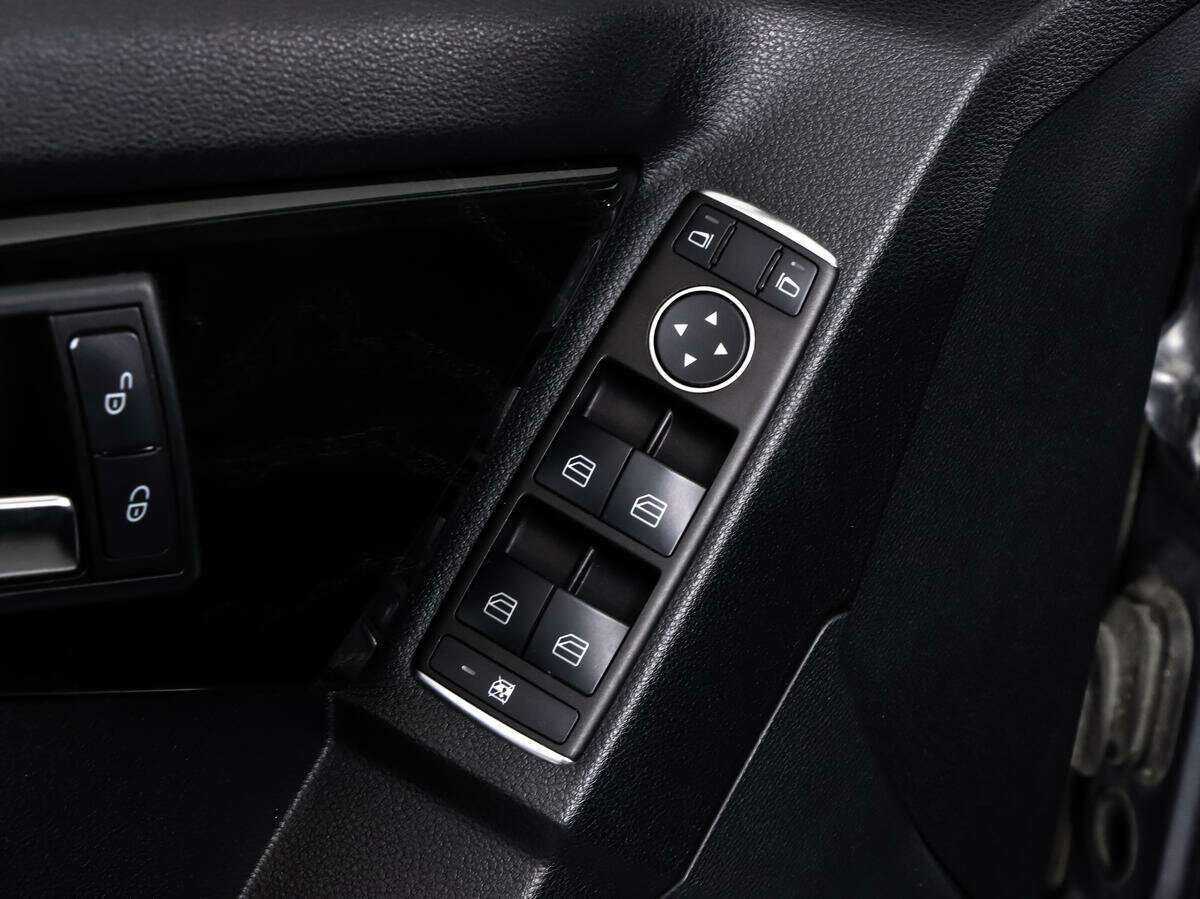 Mercedes-Benz GLK-Класс с пробегом — 2012 год. Фото: #16