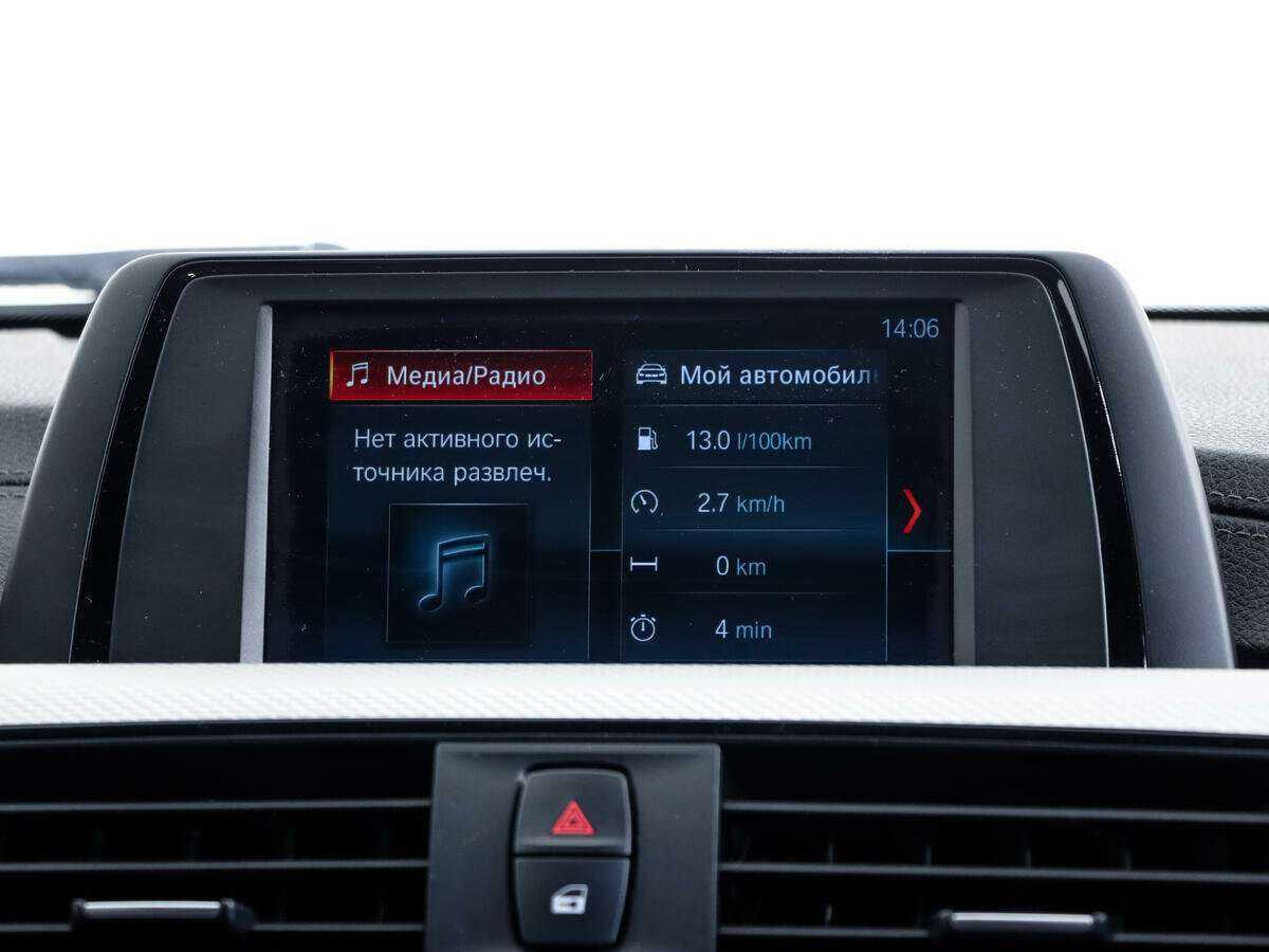 BMW 3 серии с пробегом — 2018 год. Фото: #11