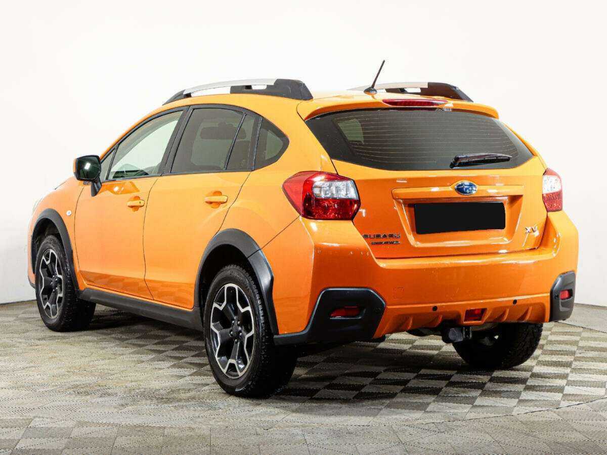 Subaru XV с пробегом — 2012 год. Фото: #6