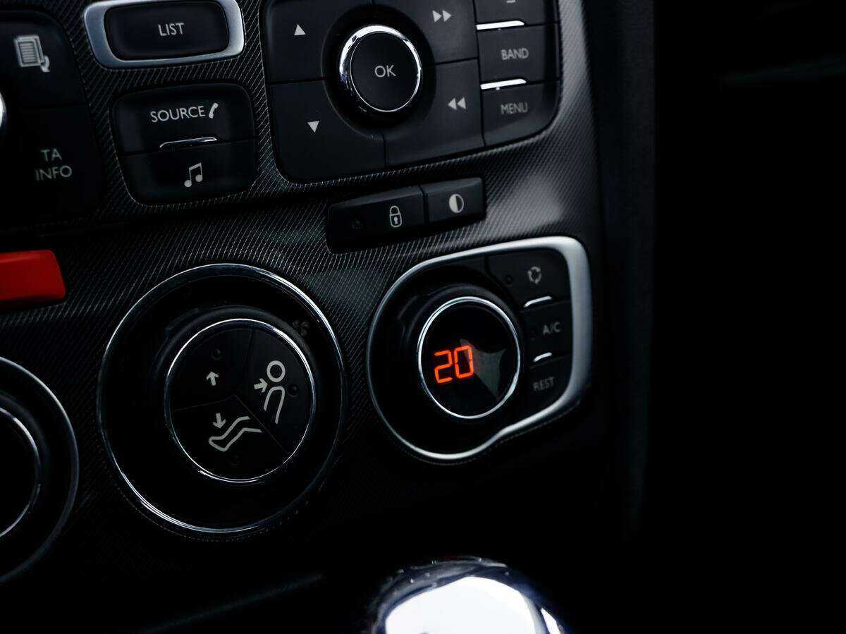 Citroen C4 с пробегом — 2013 год. Фото: #13