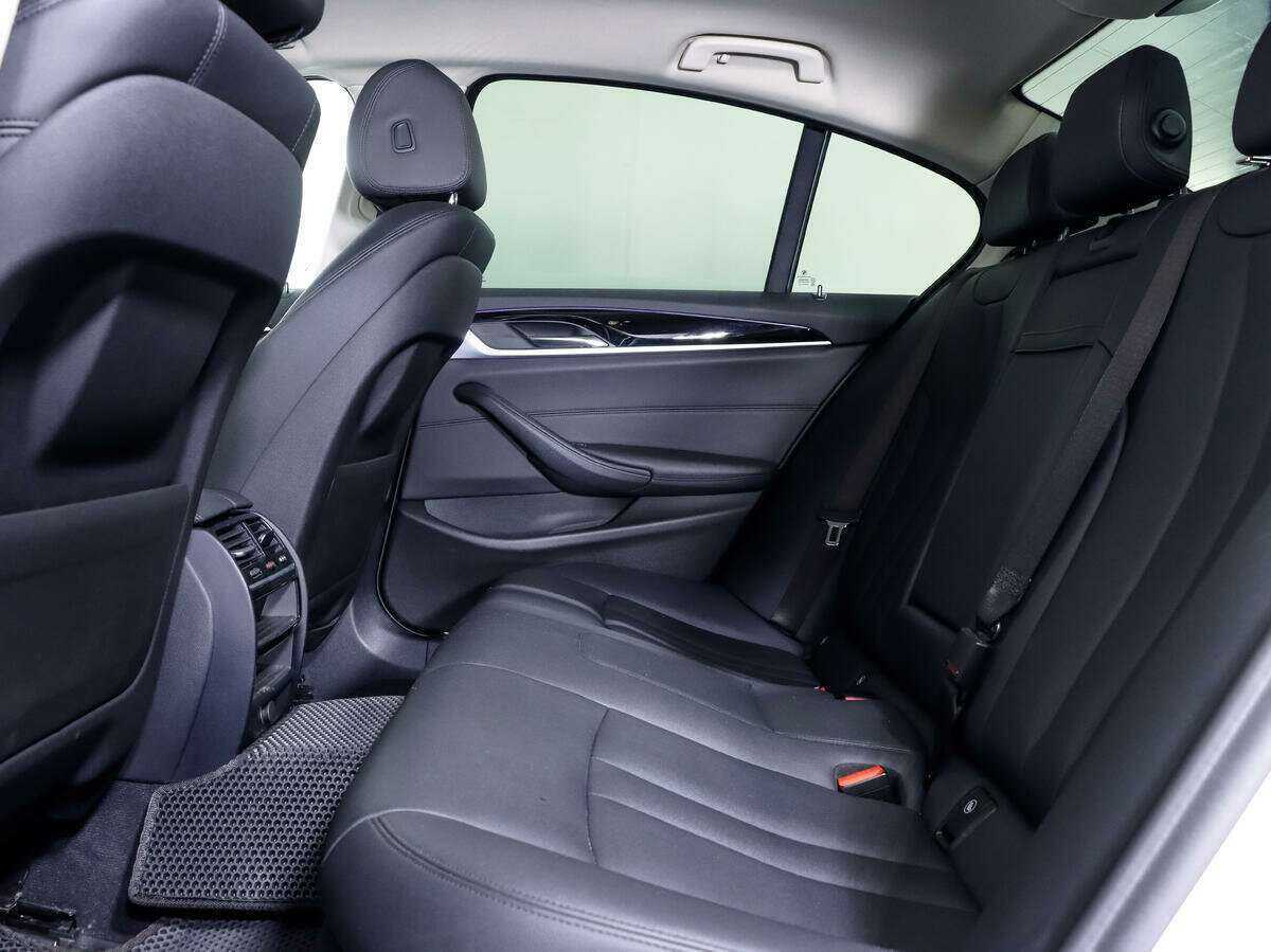 BMW 5 серии с пробегом — 2019 год. Фото: #7