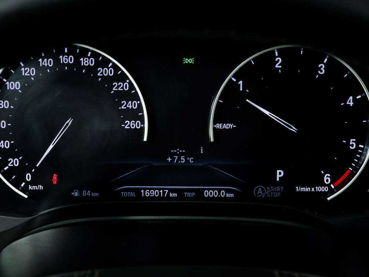 BMW 5 серии с пробегом — 2019 год. Фото: #18