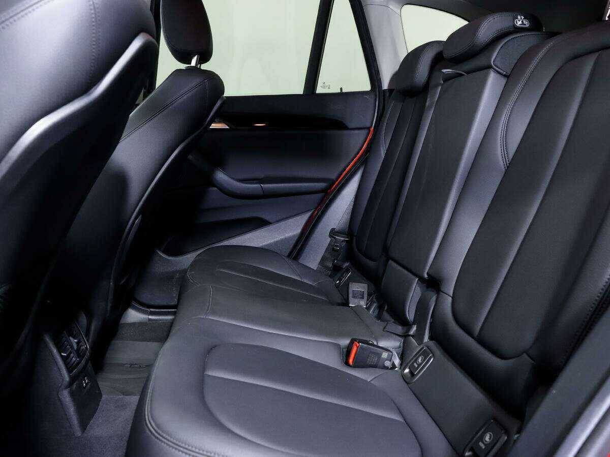 BMW X1 с пробегом — 2020 год. Фото: #10