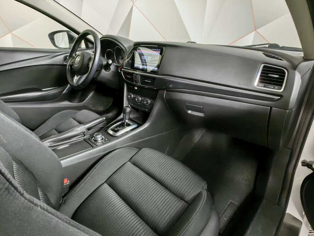Mazda 6 с пробегом — 2014 год. Фото: #8