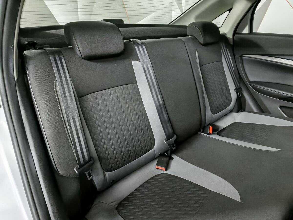 Lada (ВАЗ) Vesta с пробегом — 2023 год. Фото: #12