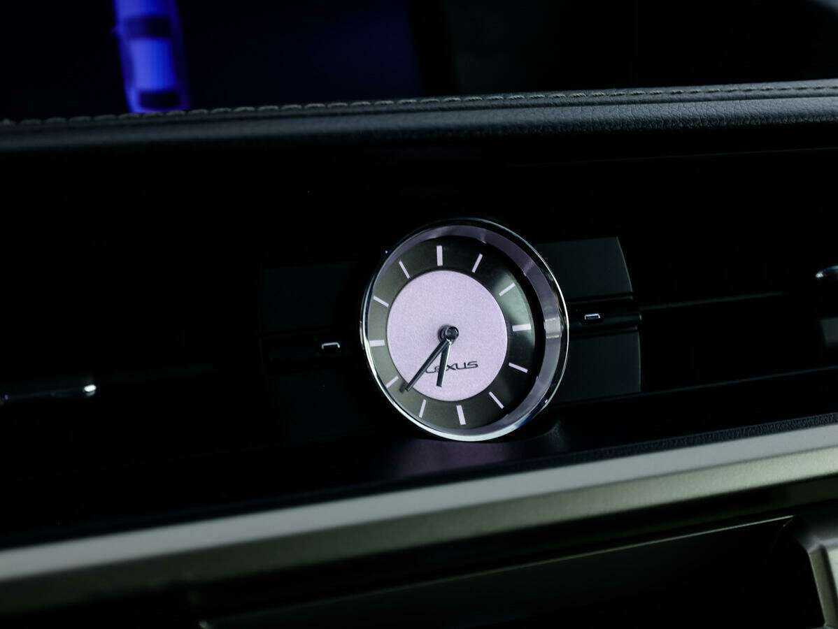 Lexus ES с пробегом — 2017 год. Фото: #19