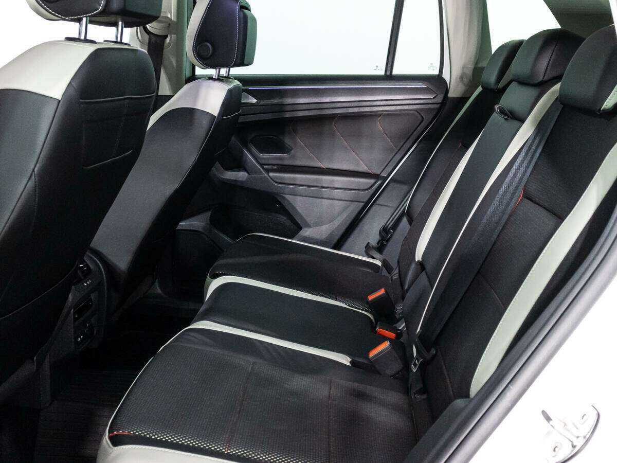 Volkswagen Tiguan с пробегом — 2022 год. Фото: #9