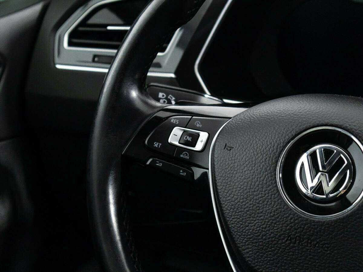 Volkswagen Tiguan с пробегом — 2018 год. Фото: #19