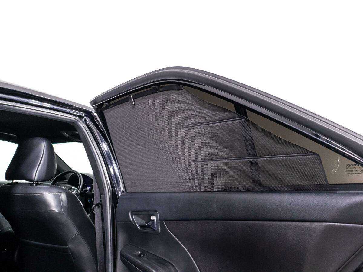 Toyota Camry с пробегом — 2017 год. Фото: #22