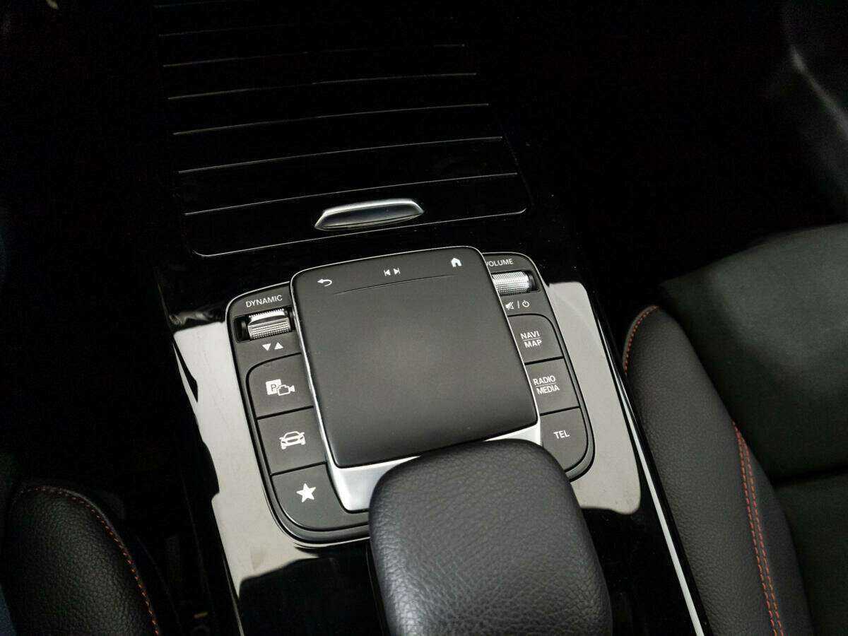 Mercedes-Benz A-Класс с пробегом — 2020 год. Фото: #16