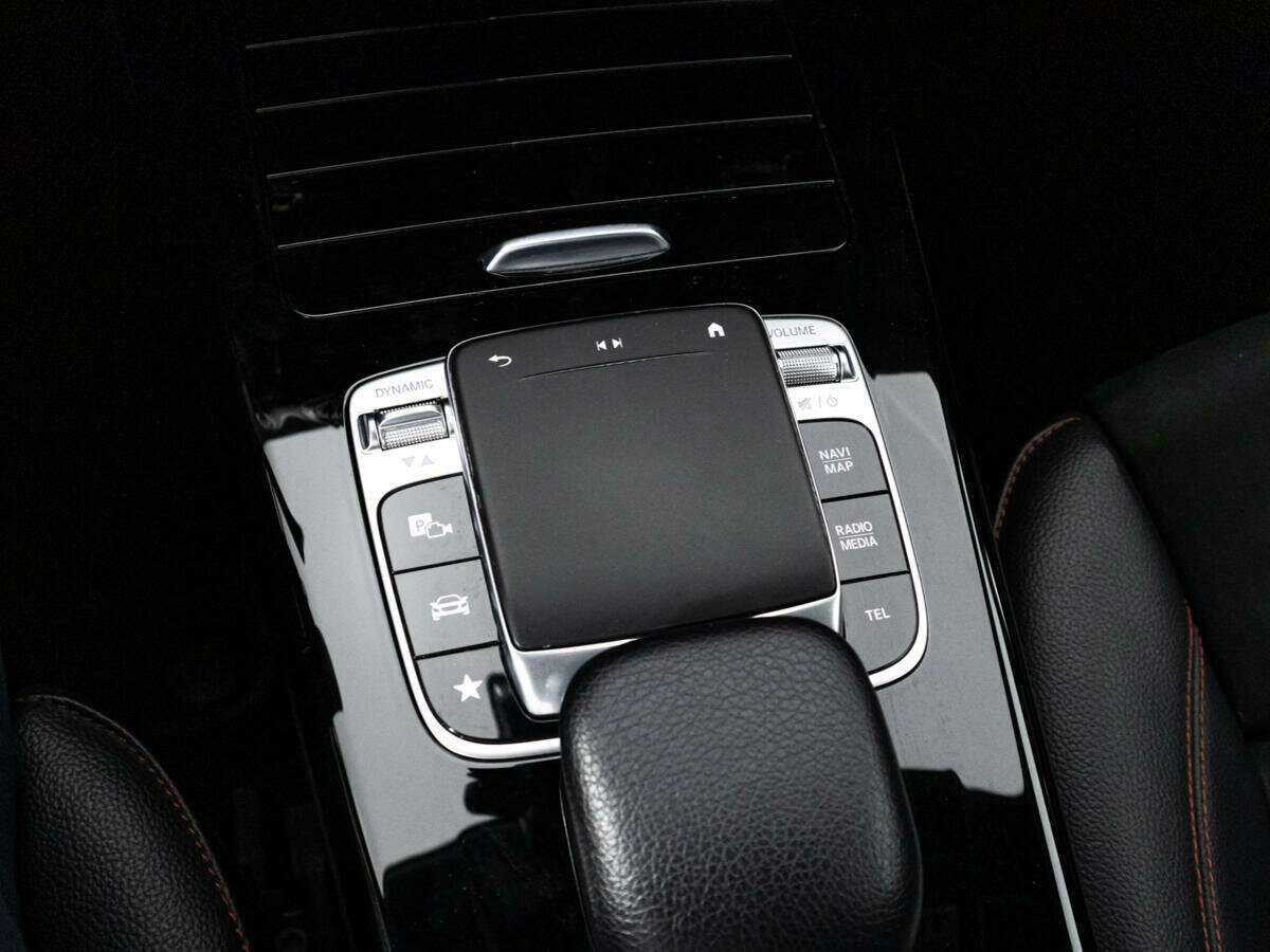 Mercedes-Benz CLA с пробегом — 2019 год. Фото: #16