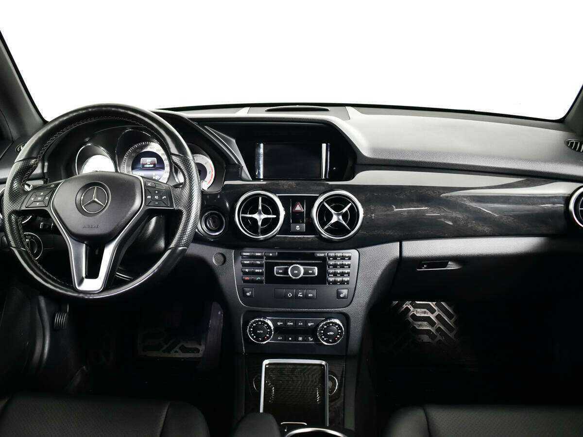 Mercedes-Benz GLK-Класс с пробегом — 2015 год. Фото: #12