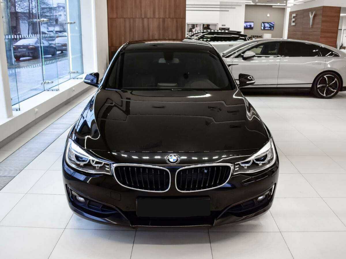 BMW 3 серии с пробегом — 2013 год. Фото: #2