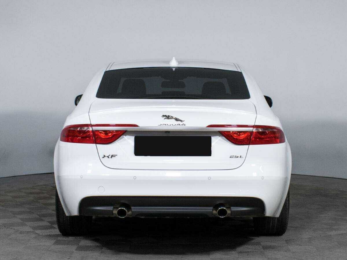 Jaguar XF с пробегом — 2016 год. Фото: #5