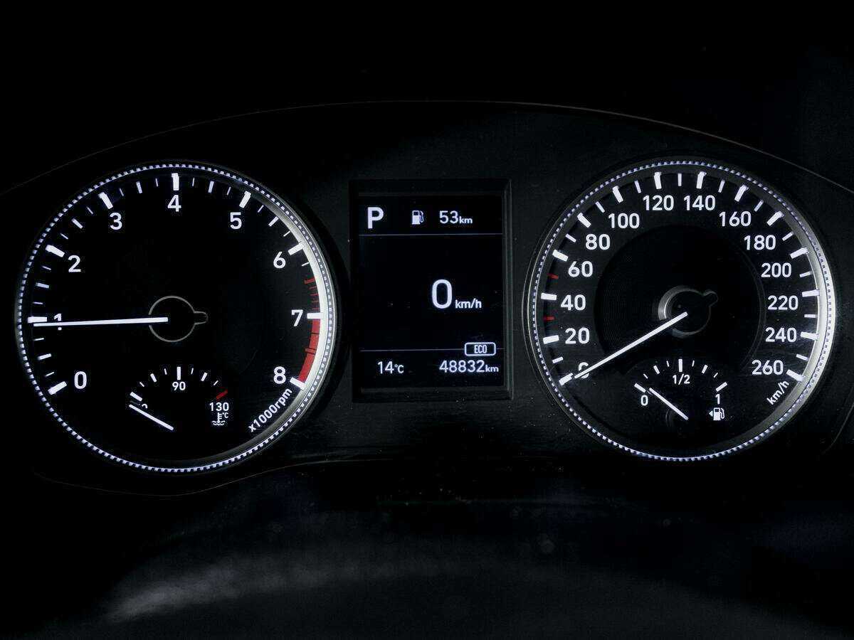 Hyundai Santa Fe с пробегом — 2018 год. Фото: #10