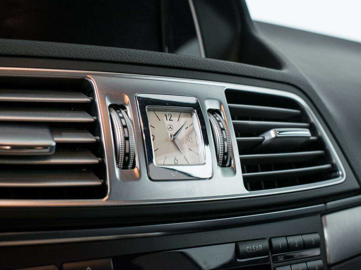 Mercedes-Benz E-Класс с пробегом — 2014 год. Фото: #14