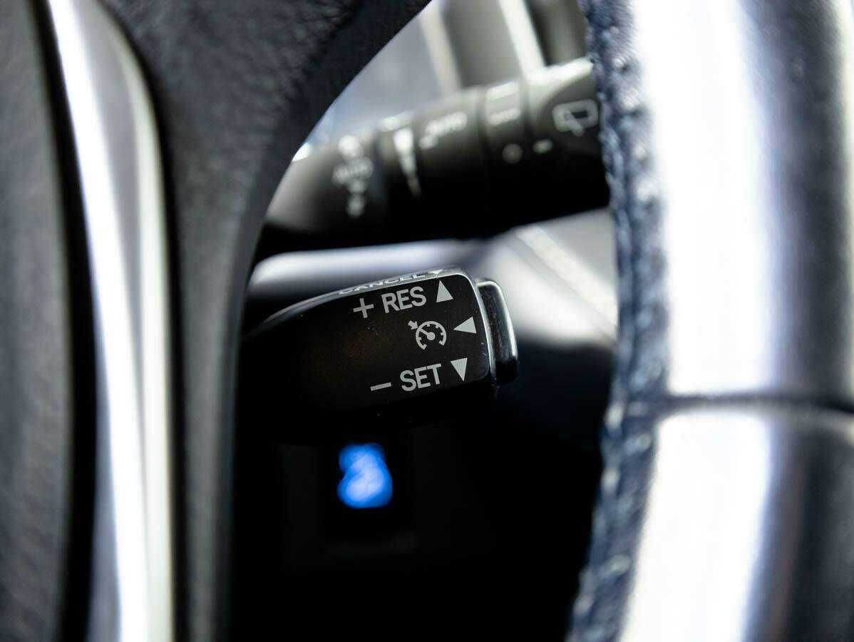 Toyota RAV4 с пробегом — 2018 год. Фото: #19