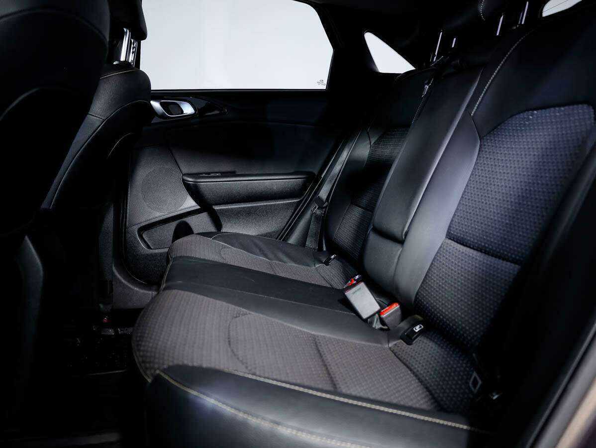 Kia Ceed с пробегом — 2020 год. Фото: #11