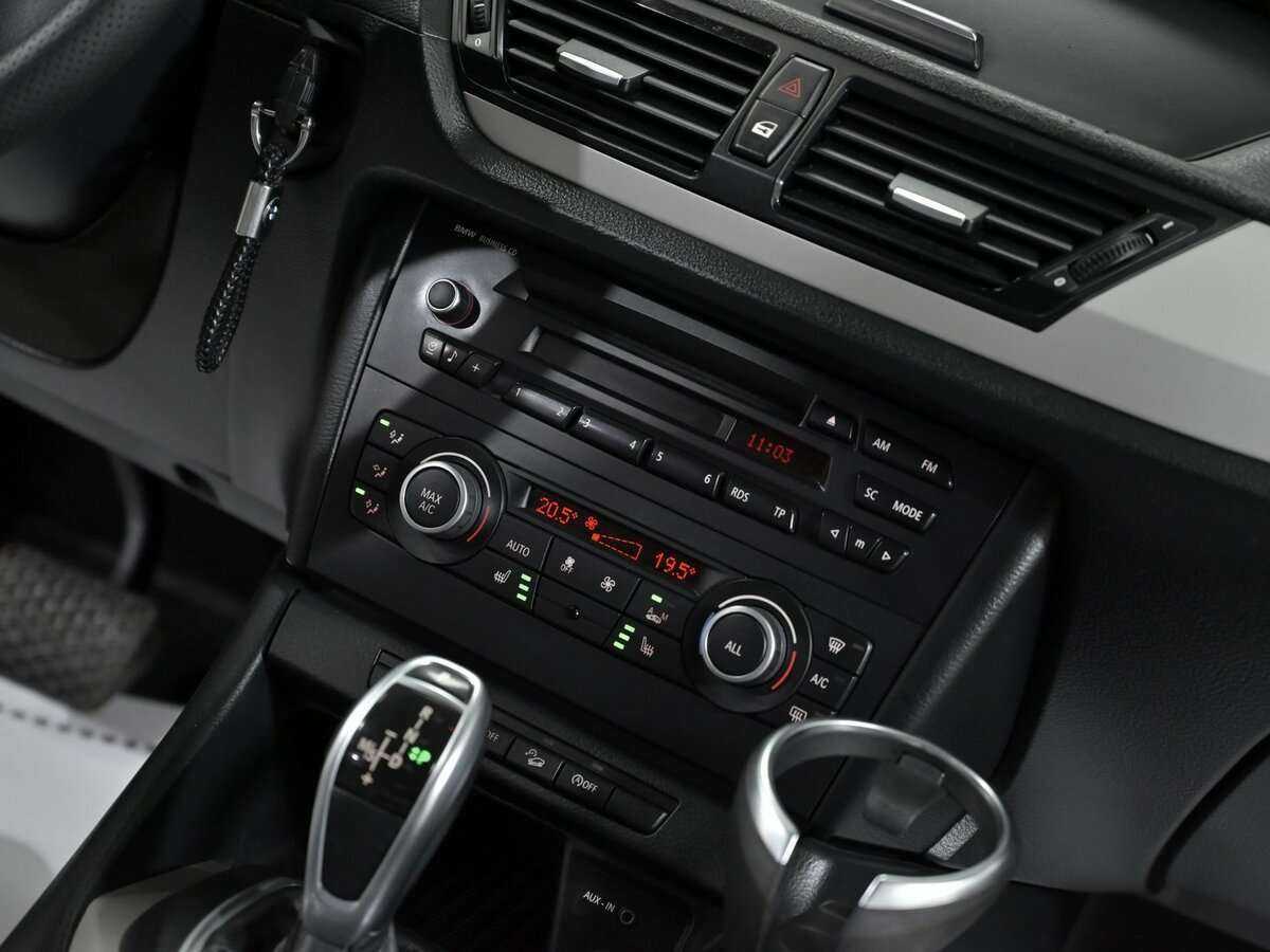 BMW X1 с пробегом — 2012 год. Фото: #9