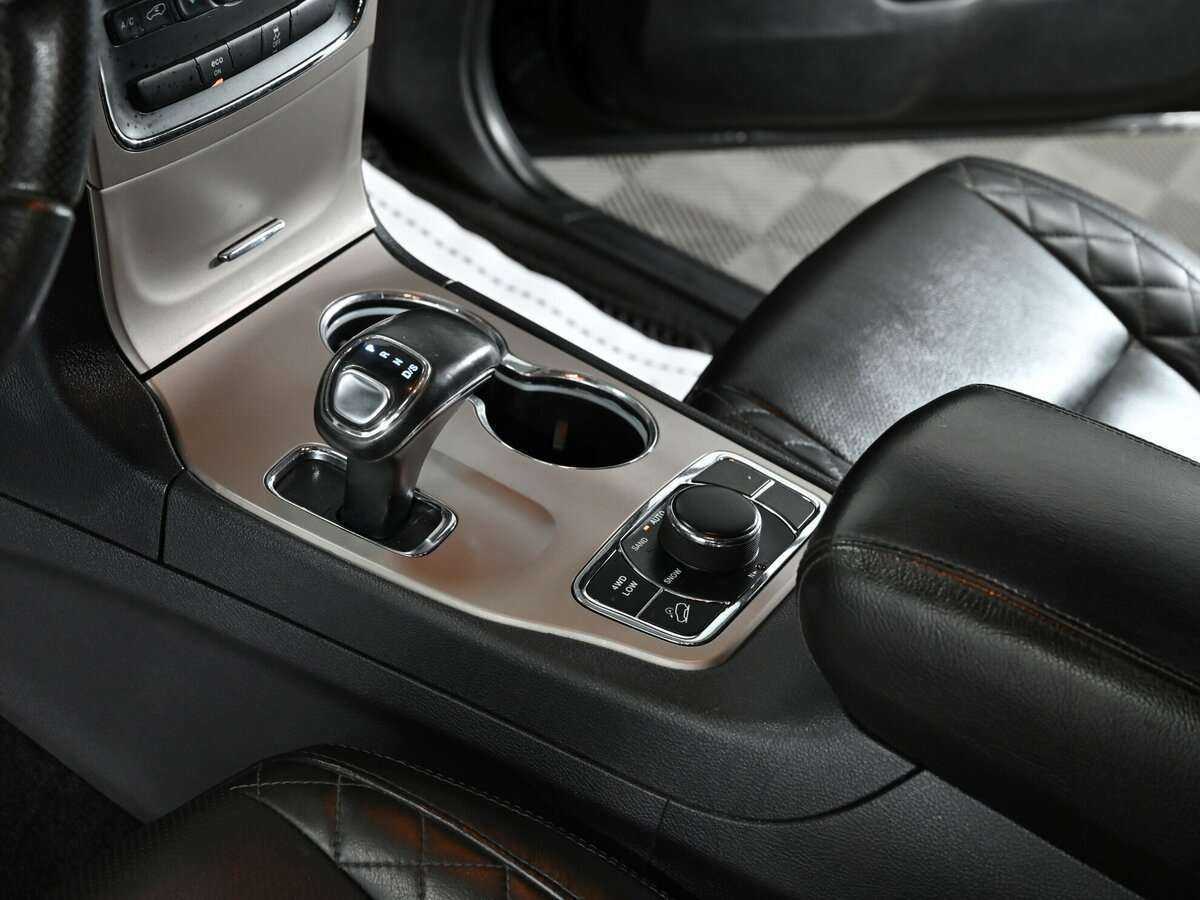 Jeep Grand Cherokee с пробегом — 2013 год. Фото: #11