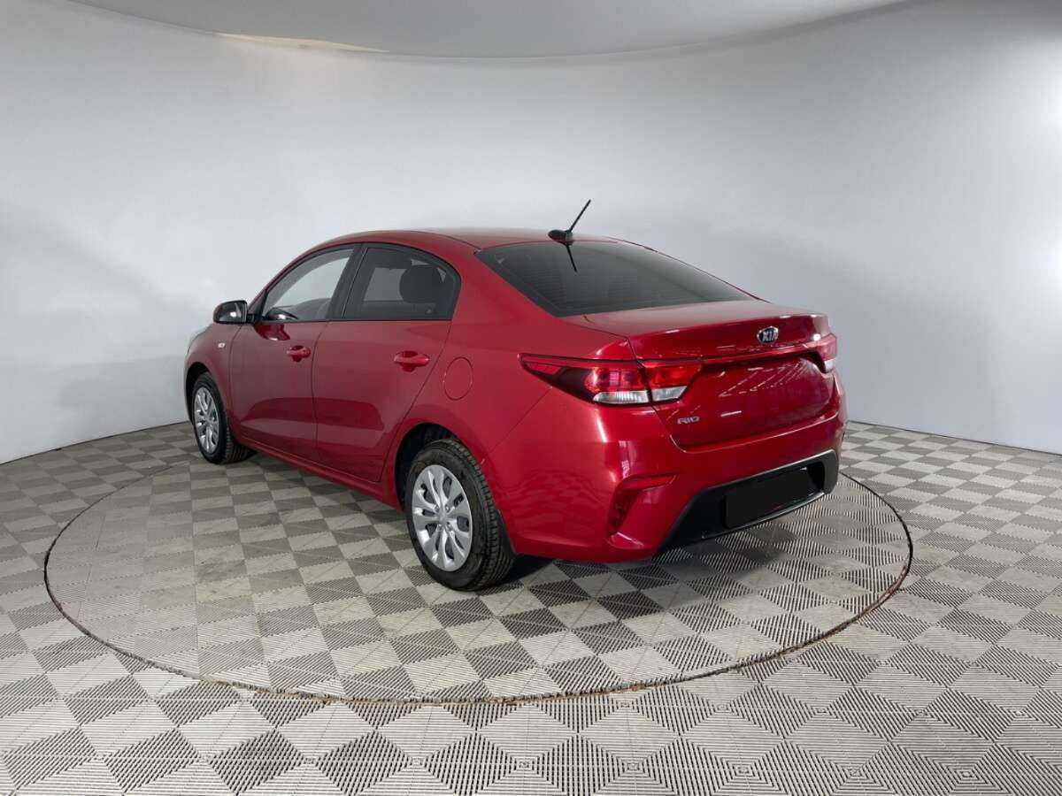 Kia Rio с пробегом — 2019 год. Фото: #5