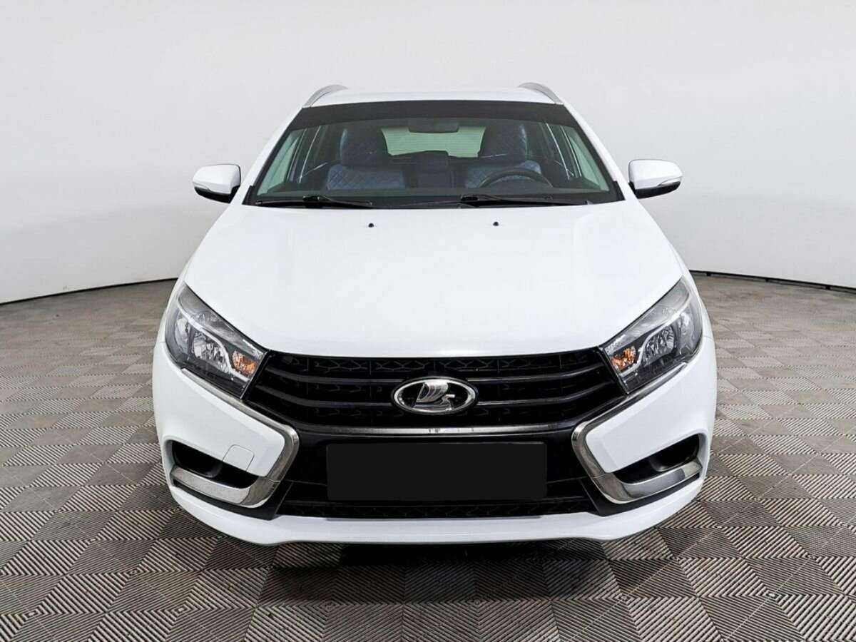 Lada (ВАЗ) Vesta с пробегом — 2018 год. Фото: #1