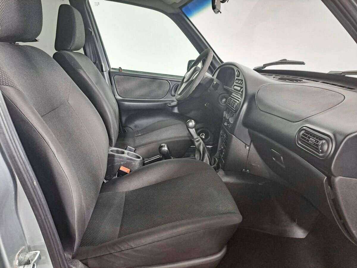 Chevrolet Niva с пробегом — 2016 год. Фото: #8