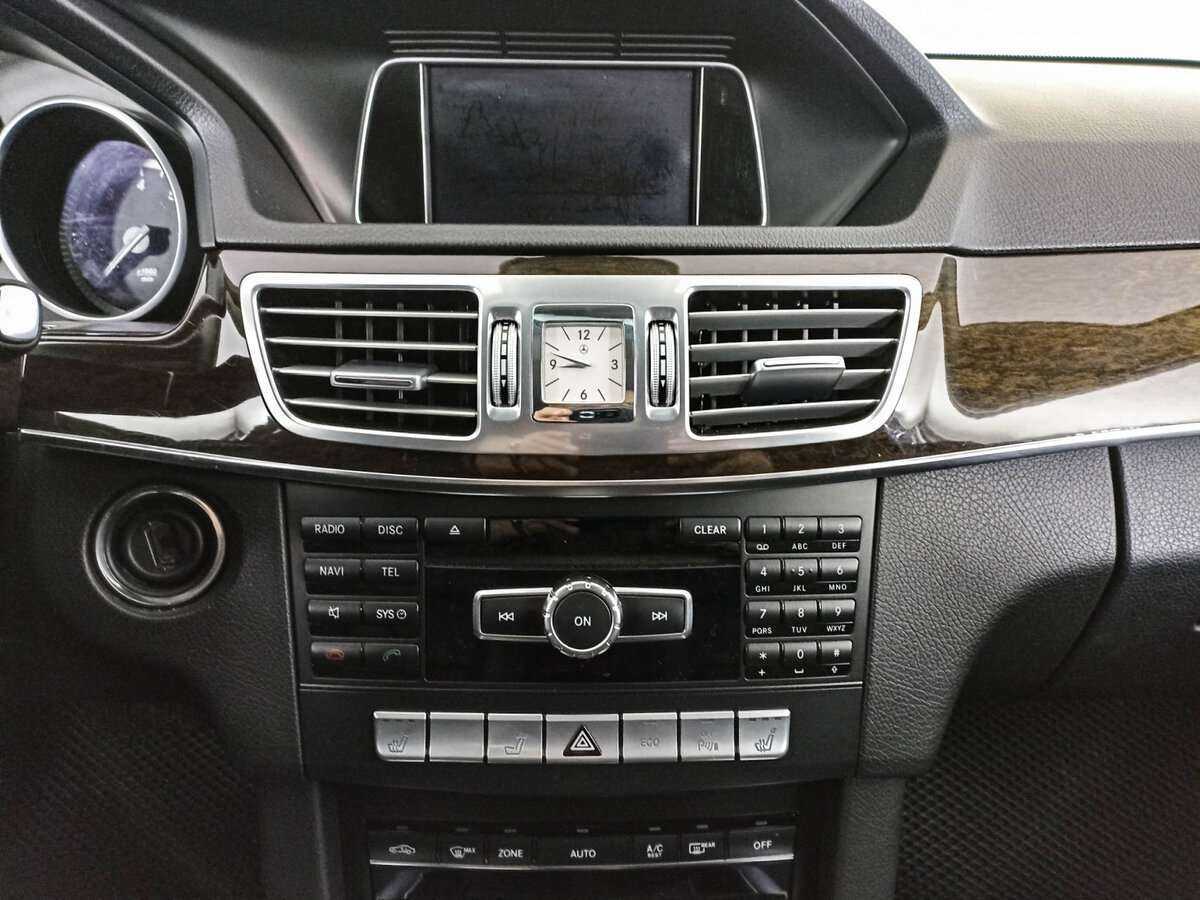 Mercedes-Benz E-Класс с пробегом — 2013 год. Фото: #12