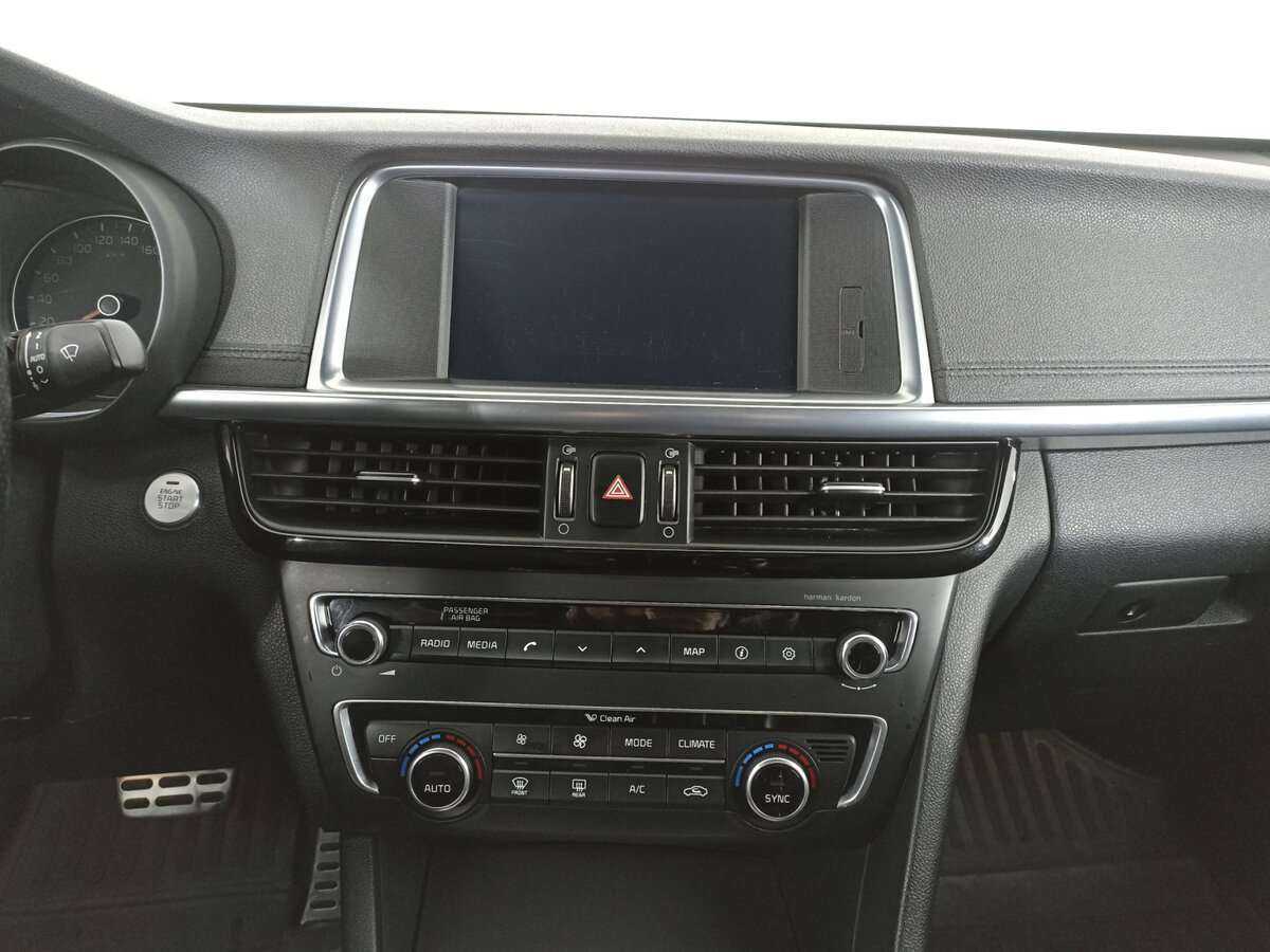 Kia Optima с пробегом — 2017 год. Фото: #11