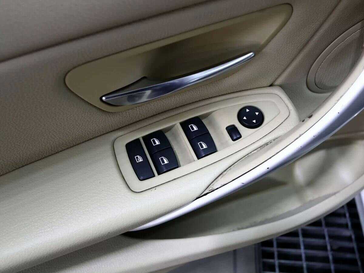 BMW 3 серии с пробегом — 2014 год. Фото: #8