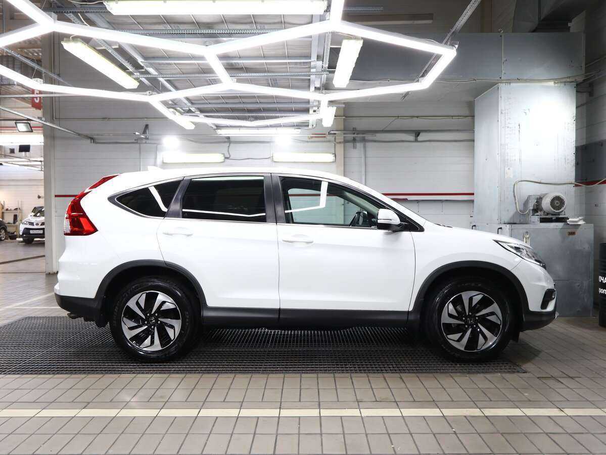 Honda CR-V с пробегом — 2015 год. Фото: #10