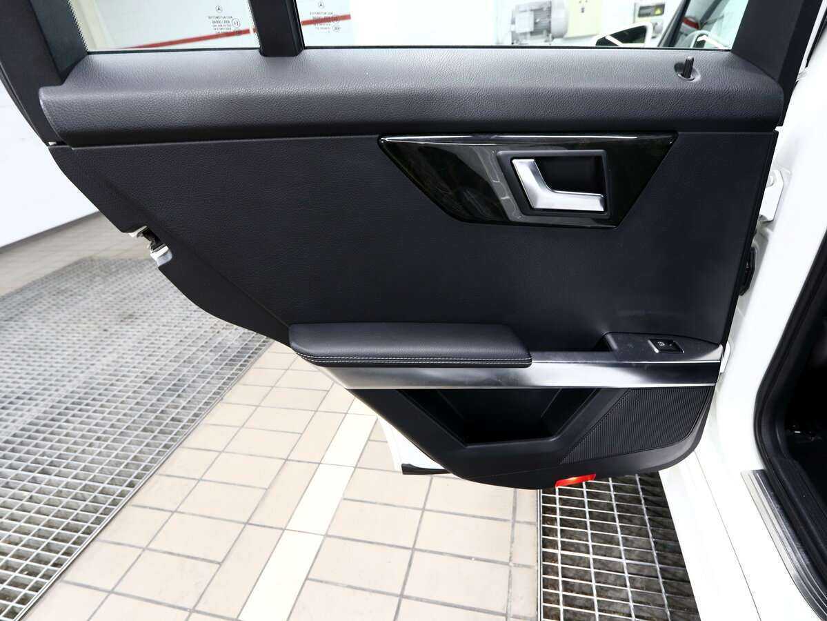 Mercedes-Benz GLK-Класс с пробегом — 2012 год. Фото: #10