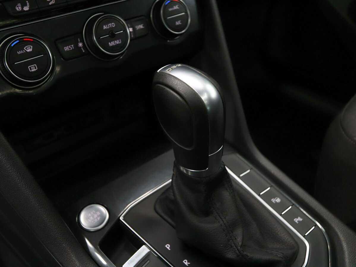 Volkswagen Tiguan с пробегом — 2018 год. Фото: #8