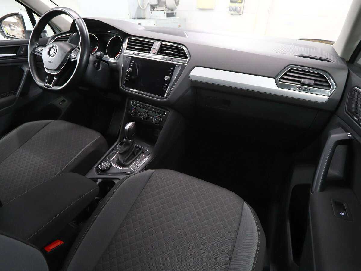 Volkswagen Tiguan с пробегом — 2018 год. Фото: #14